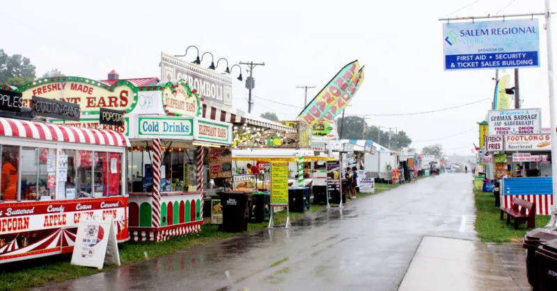 Storms dampen third day of fair